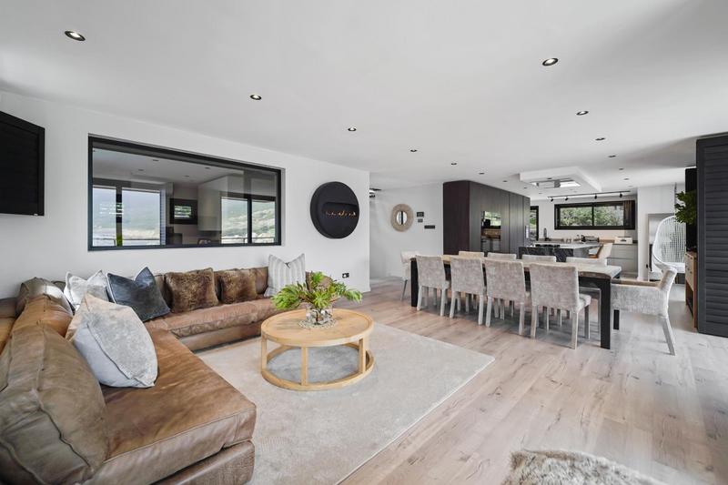 5 Bedroom Property for Sale in Bantry Bay Western Cape